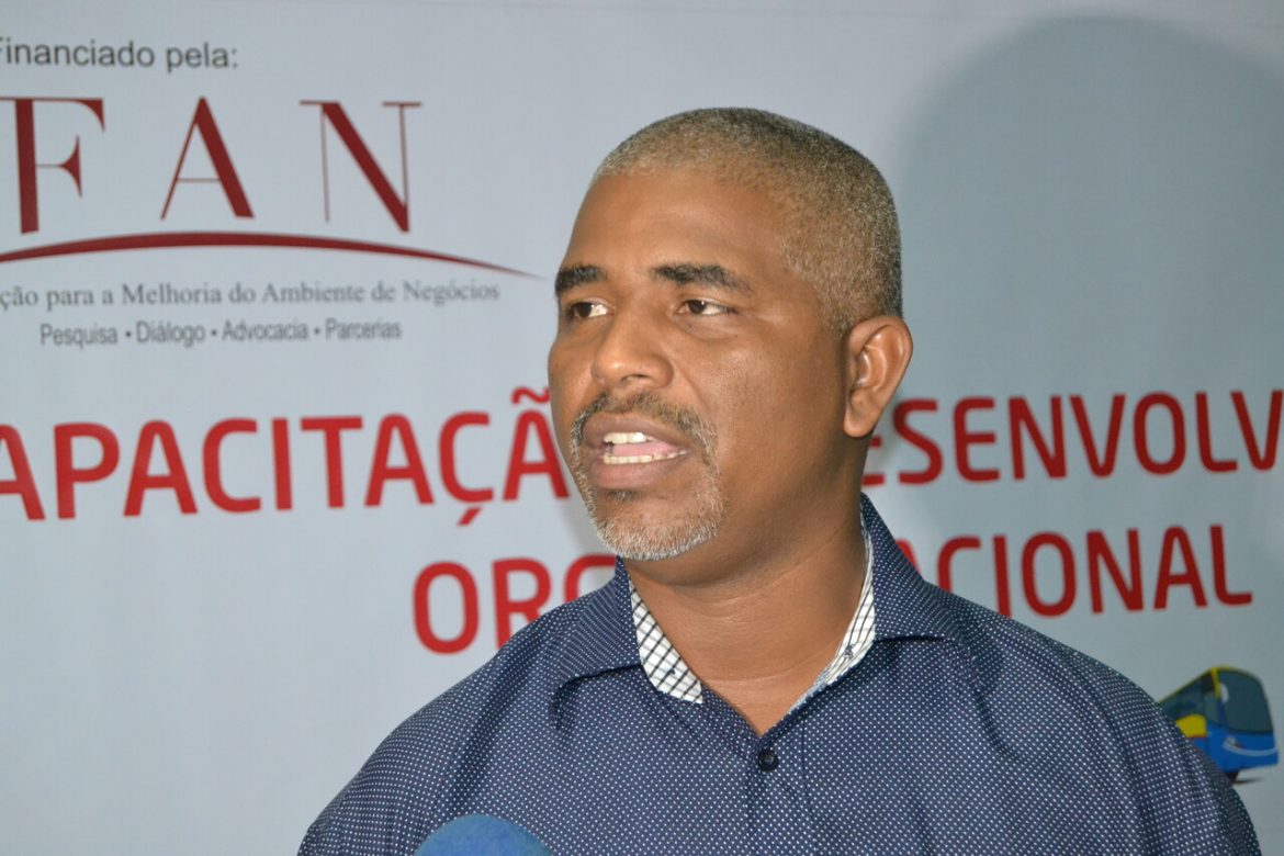 Há escassez de transportes nas rotas interprovinciais